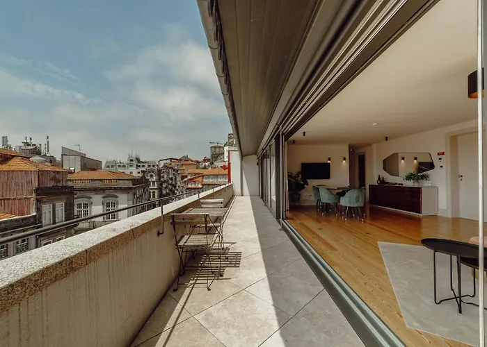 Downtown Penthouse With River View By Vacationy Apartament *