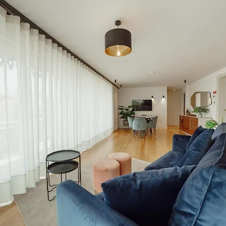 Downtown Penthouse With River View By Vacationy Apartamento Oporto