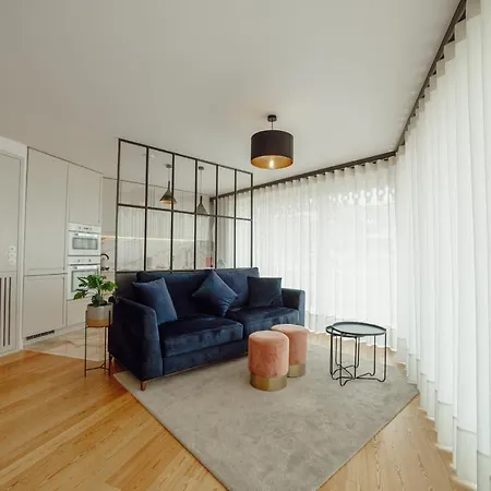 Downtown Penthouse With River View By Vacationy Apartamento *