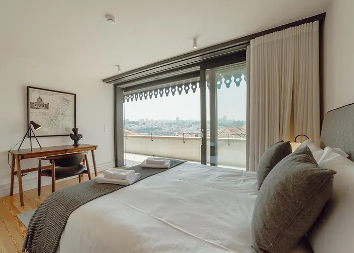 Downtown Penthouse With River View By Vacationy Apartamento Oporto
