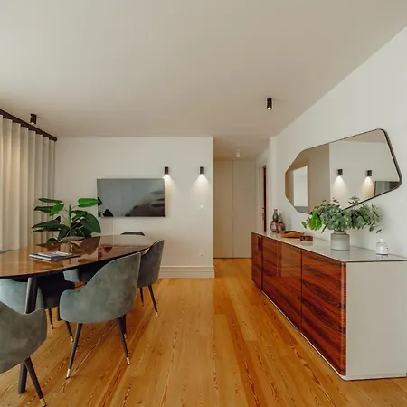 شقة Downtown Penthouse With River View By Vacationy