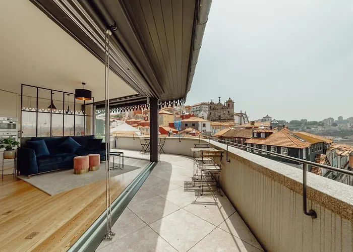 Downtown Penthouse With River View By Vacationy Porto